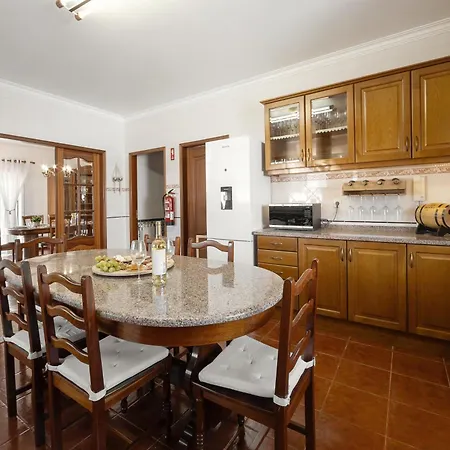 House In Lagoa Do Cao 펜션 *