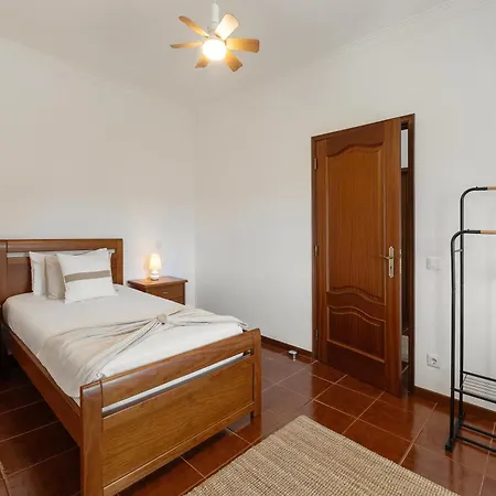 펜션 House In Lagoa Do Cao