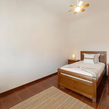 House In Lagoa Do Cao